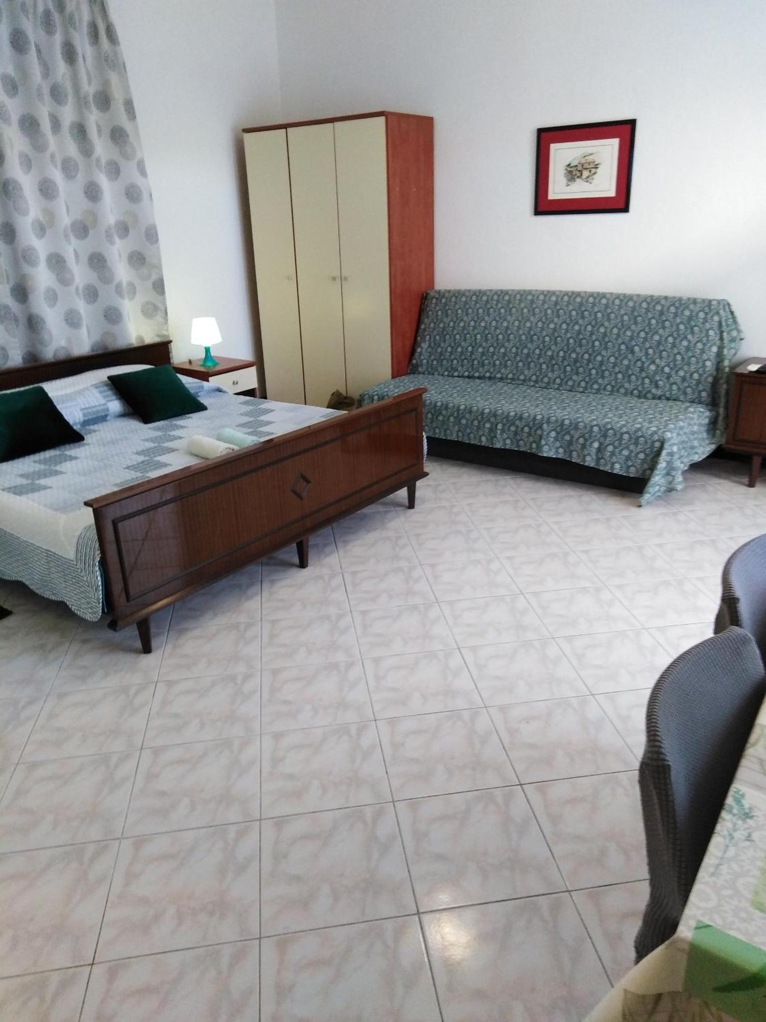 Apartments With A Parking Space Pula - 6985 Room photo